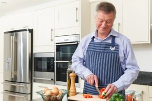 Activities That Boost Self-Esteem in Seniors in Roseville, CA